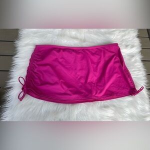 Lands’ End swim skirt.  Women’s size 12